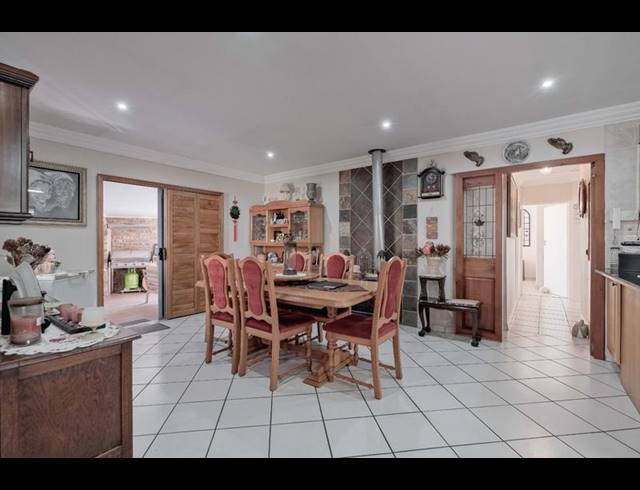 4 BEDROOM HOUSE FOR SALE IN WIERDAGLEN ESTATE